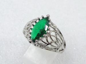 色石　指輪(20号)